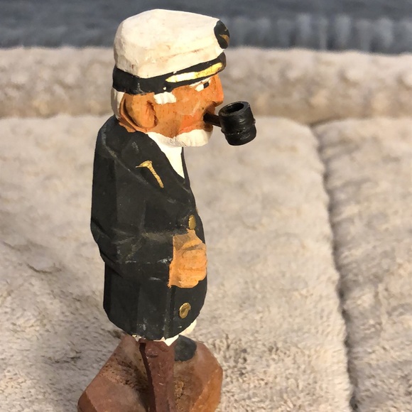 Vintage Sailor Hand Carved/Painted Wood Carving Excellent Condition - Picture 6 of 11